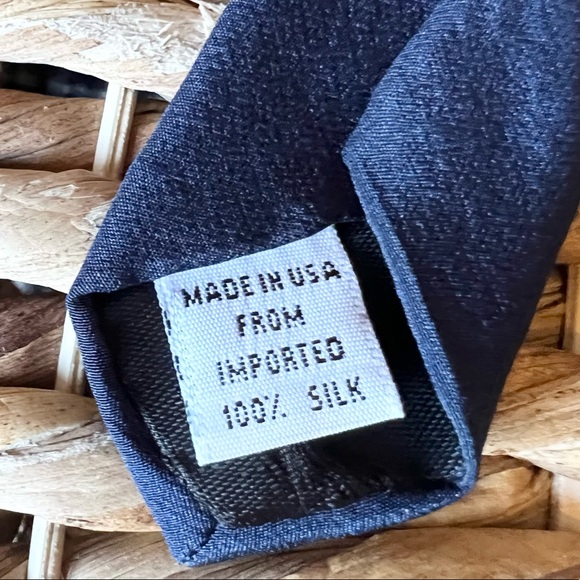 Vicky Davis 100% Silk Par 3 Golf Scene Golf Ball Tie - Picture 15 of 15